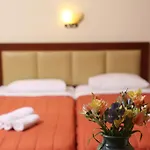Zeus Hotel Afytos