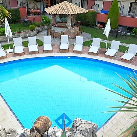Zeus Hotel