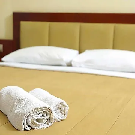 Hotel Zeus