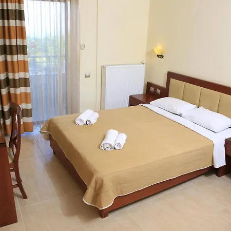 Zeus Hotel